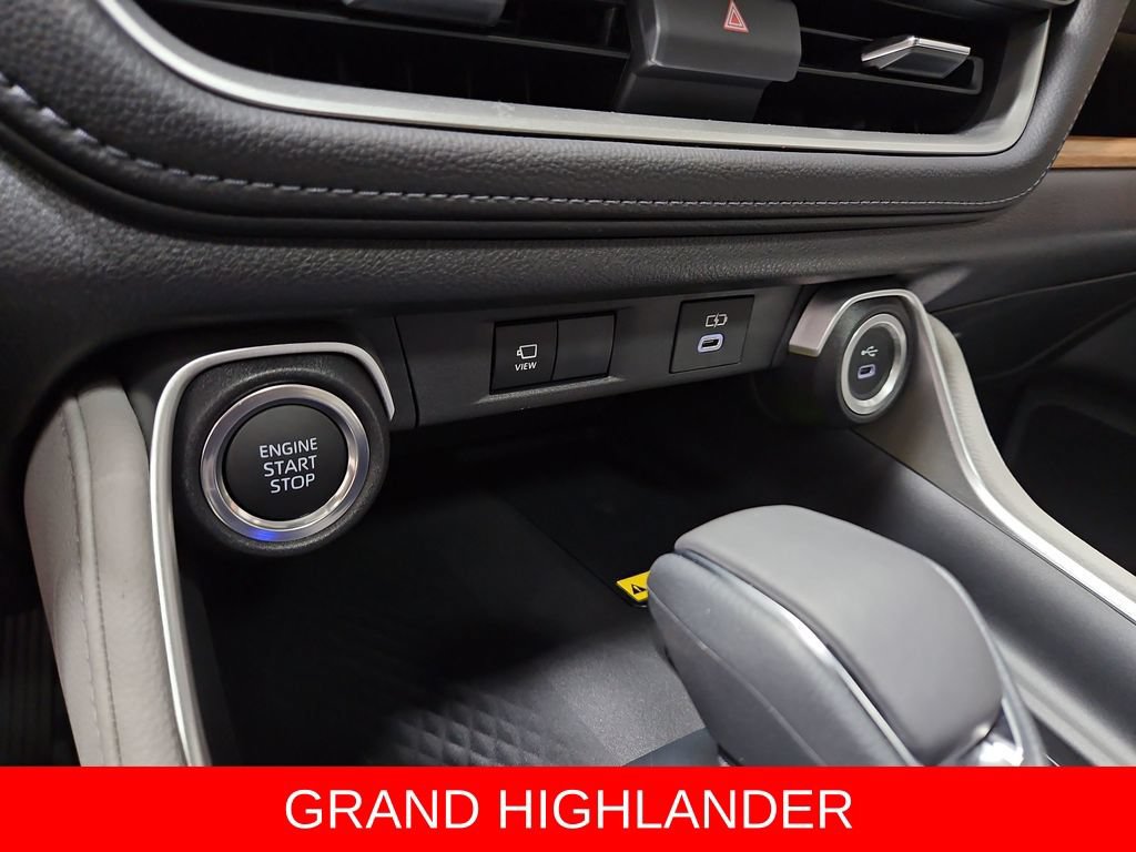 New 2026 Toyota Grand Highlander AWD image 22