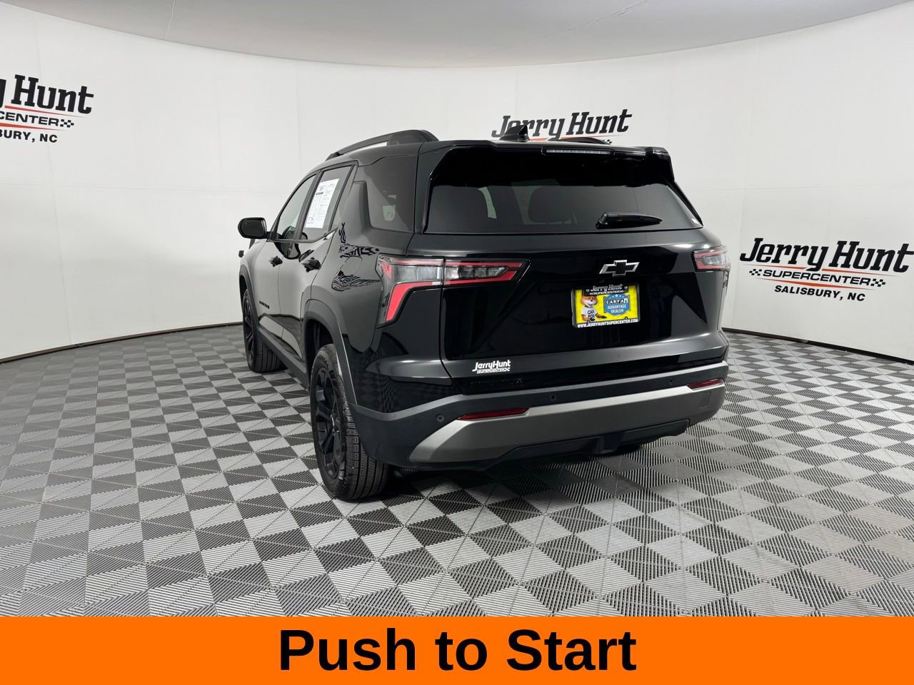 Used 2026 Chevrolet Equinox LT w/ Midnight Edition image 9