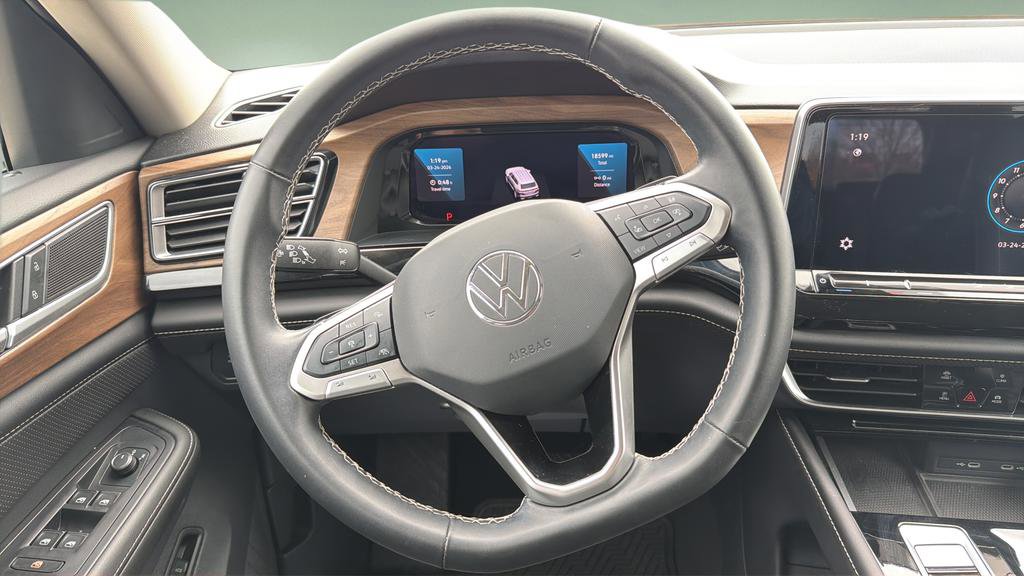 Used 2024 Volkswagen Atlas SE image 9