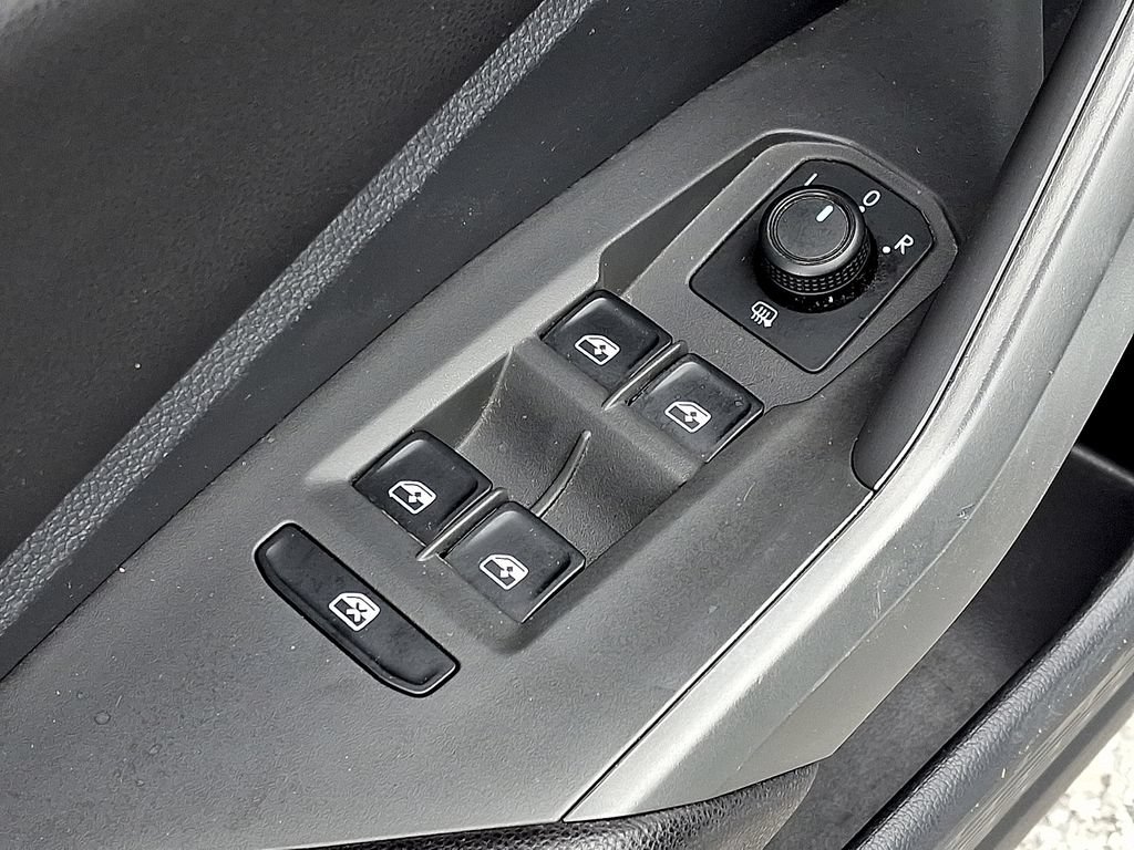 Used 2019 Volkswagen Jetta SE FWD image 14