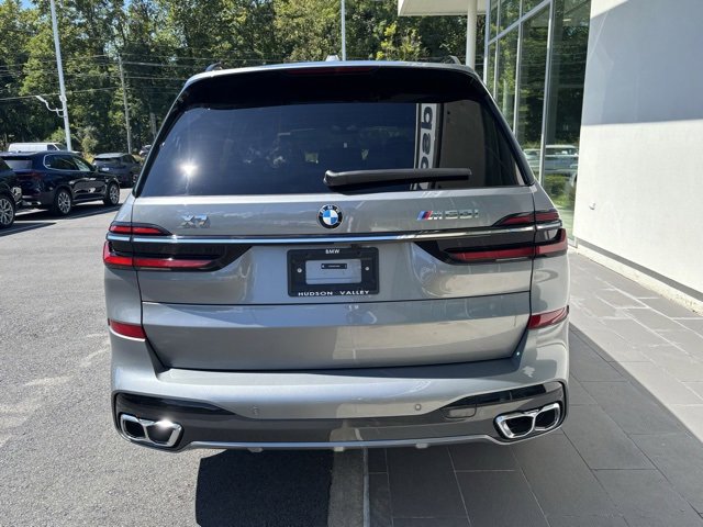 New 2026 BMW X7 M60i w/ Executive Package image 8