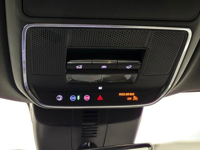 New 2026 Buick Enclave Avenir w/ Super Cruise Package image 28