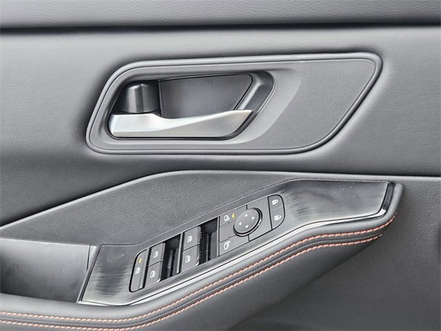 New 2026 Nissan Rogue SV image 29