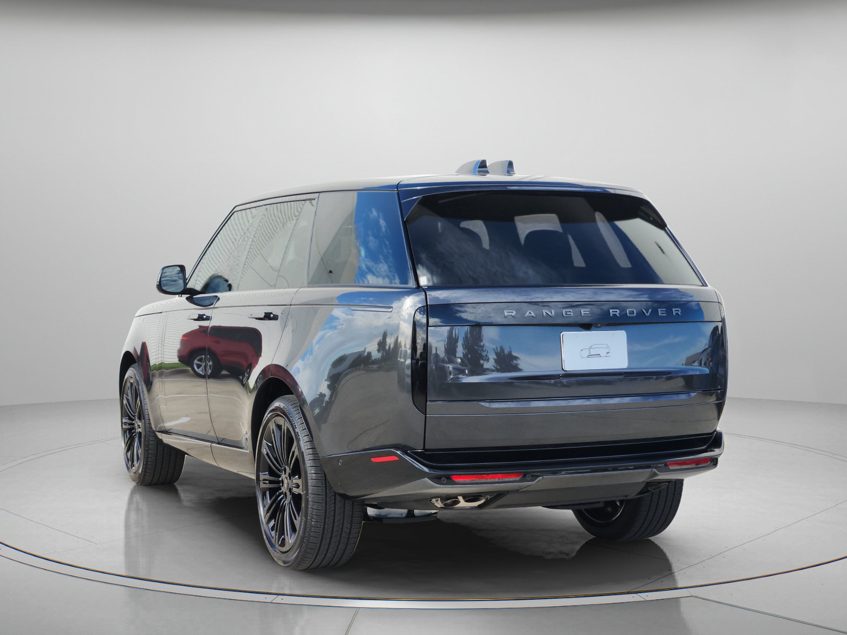 New 2027 Land Rover Range Rover SE AWD/4WD image 3