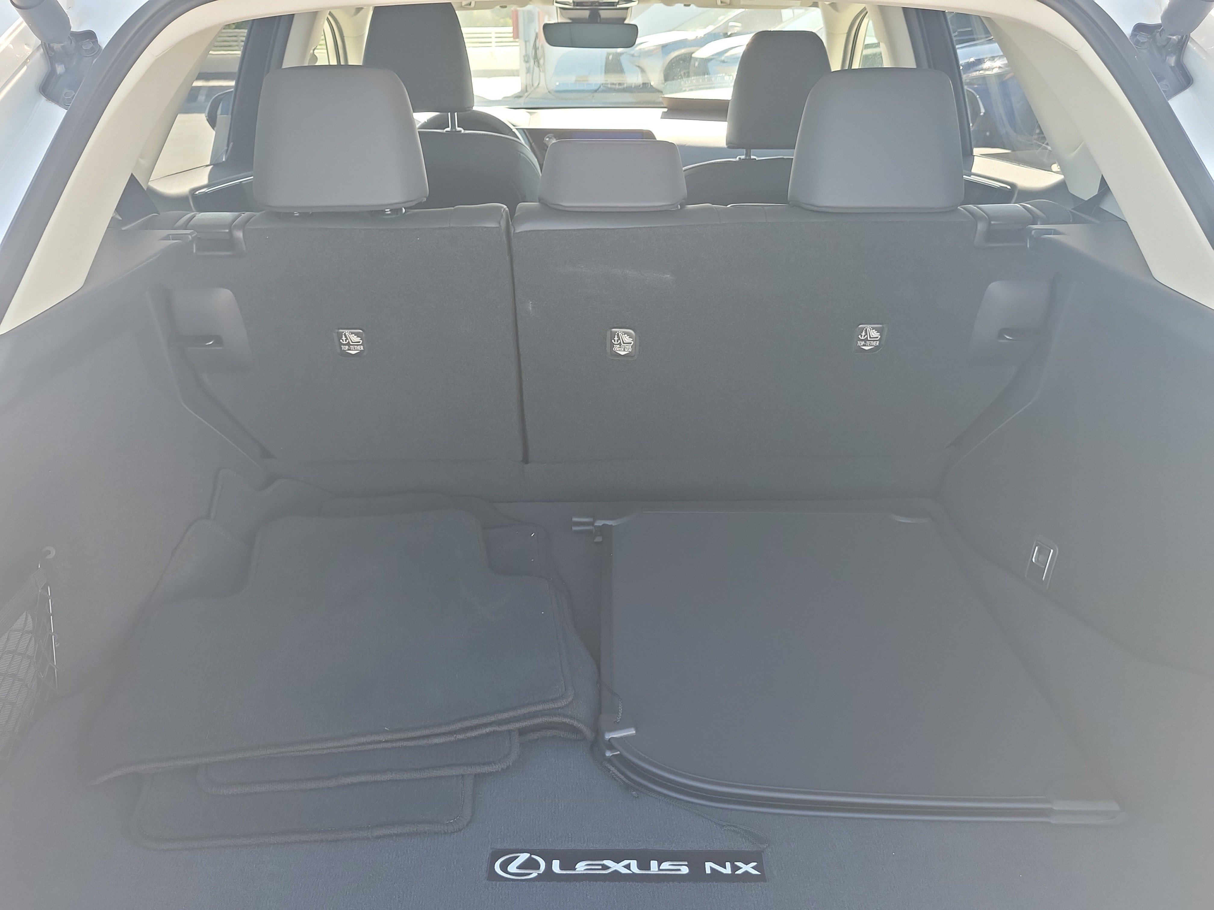Used 2024 Lexus NX 250 FWD w/ Towing Package (2000 Lbs) image 9