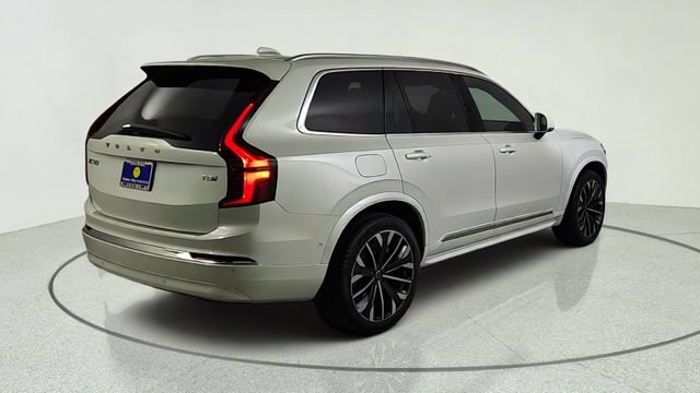 New 2026 Volvo XC90 T8 Plus w/ Protection Package AWD/4WD image 7