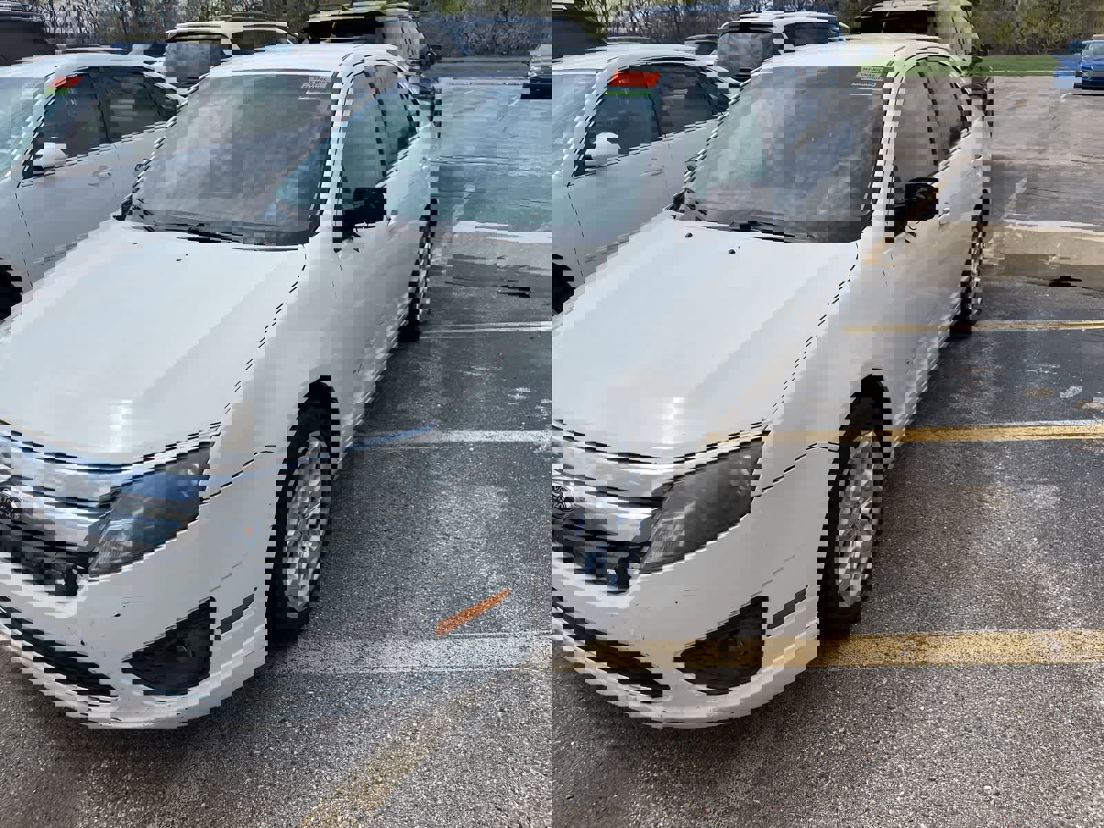 Used 2011 Ford Fusion SE FWD image 4