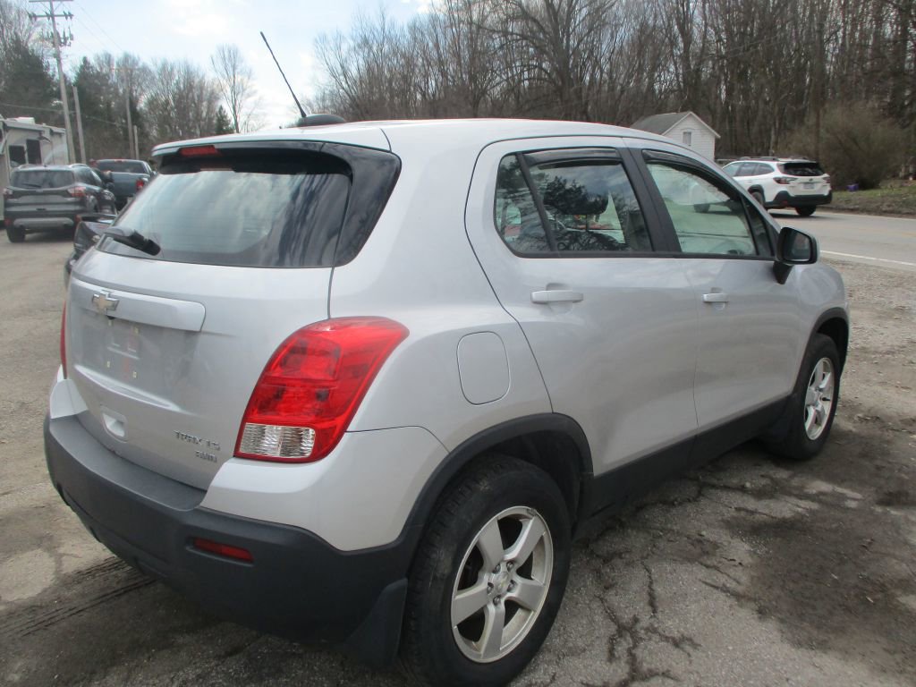 Used 2016 Chevrolet Trax LS w/ LPO, Protection Package AWD/4WD image 7