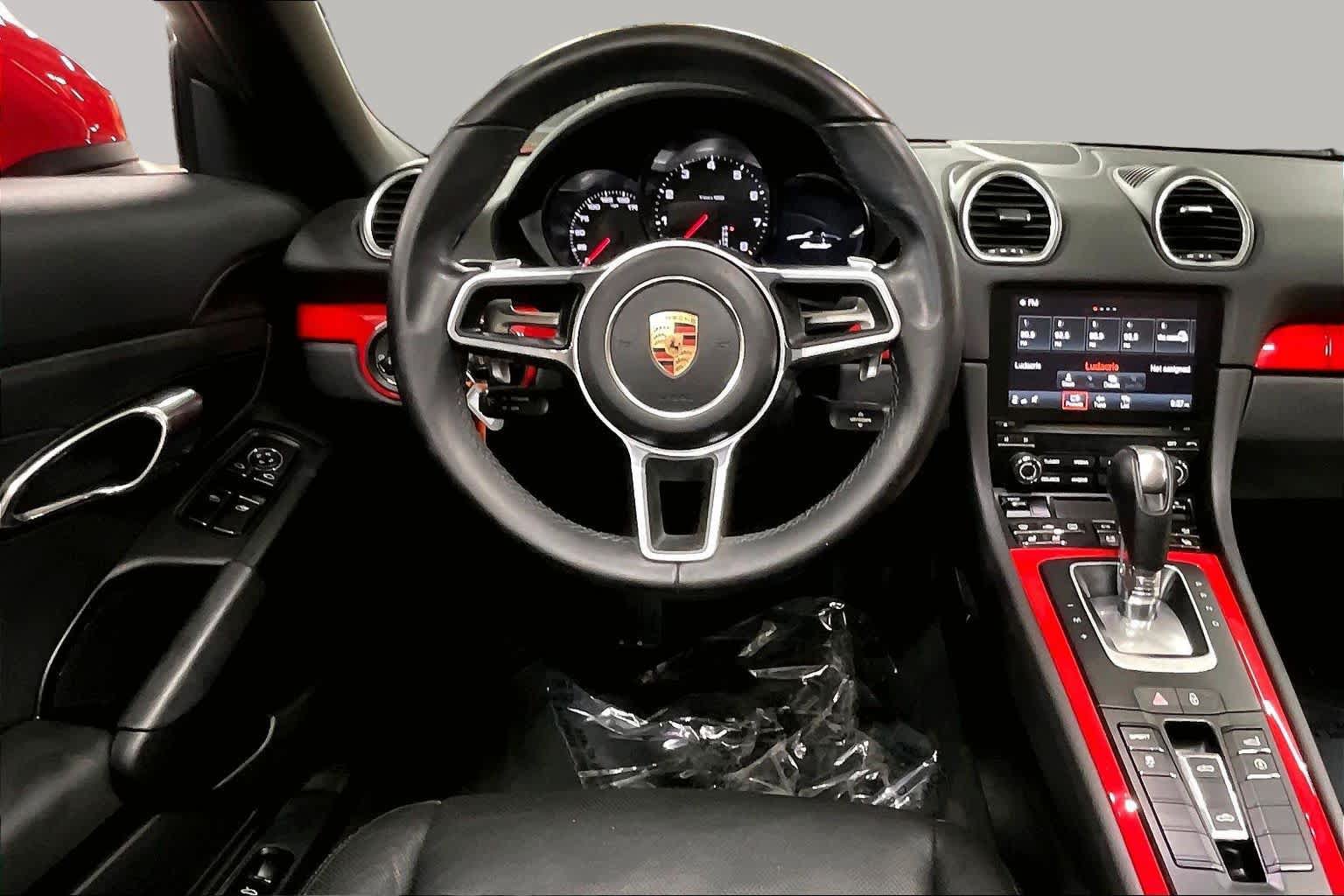 Used 2018 Porsche 718 Boxster RWD image 6