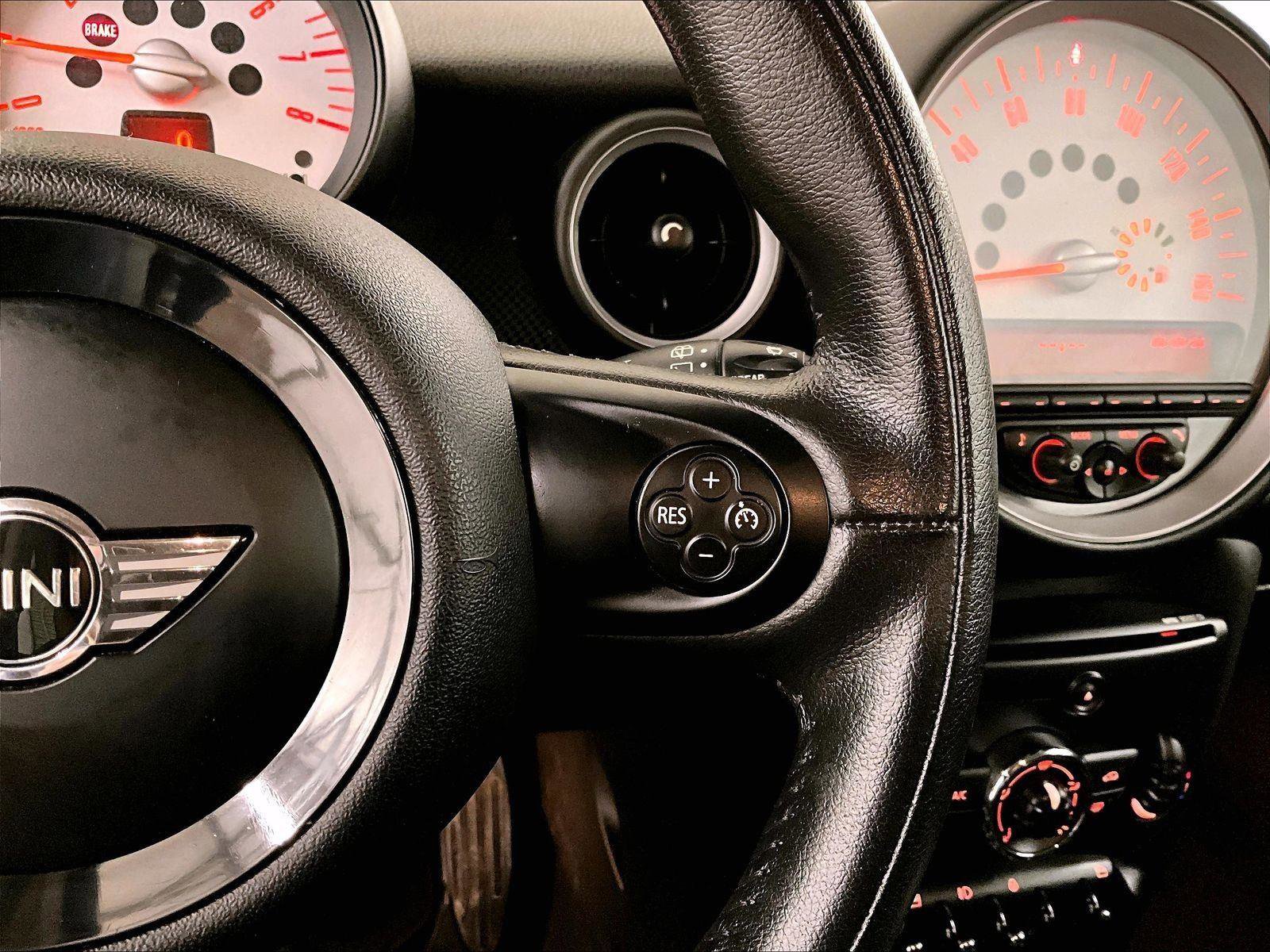 Used 2013 MINI Cooper S FWD image 18