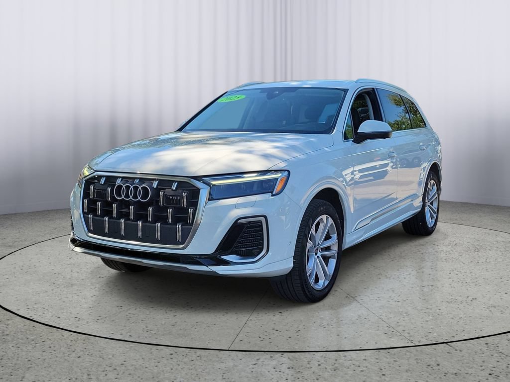 Used 2025 Audi Q7 3.0T Premium Plus AWD/4WD image 9
