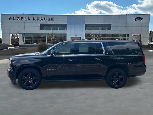 Used 2020 Chevrolet Suburban LT w/ LT Midnight Edition RWD image 4