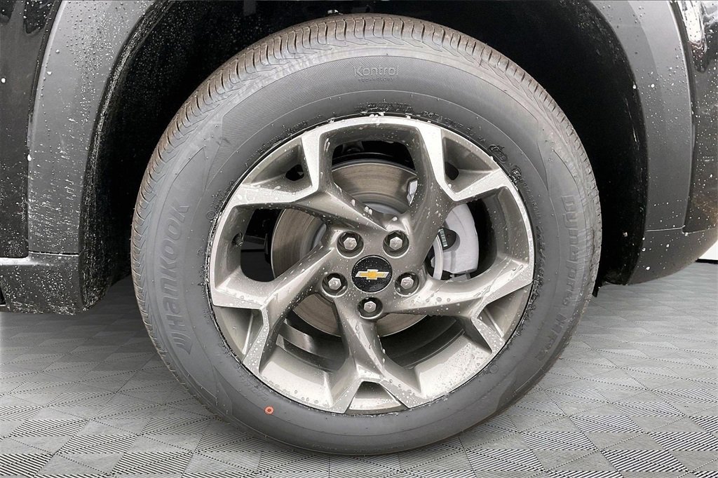 New 2026 Chevrolet Trax LT w/ Driver Confidence Package image 15