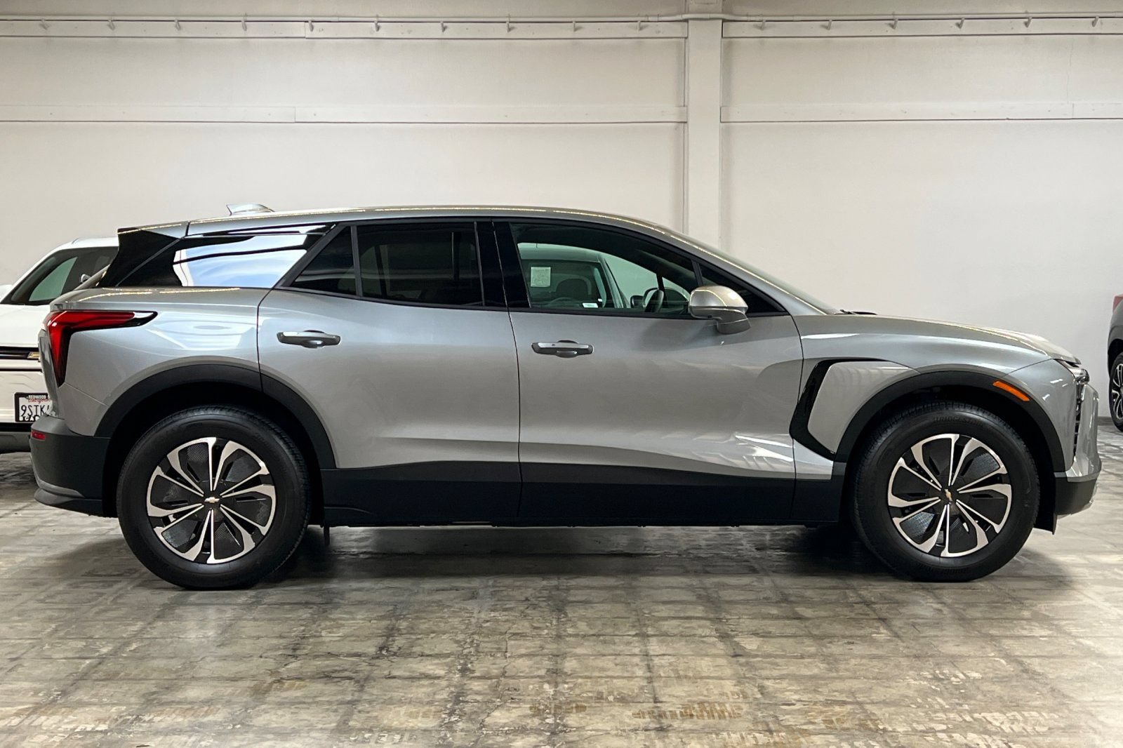 Used 2026 Chevrolet Blazer EV LT FWD image 3