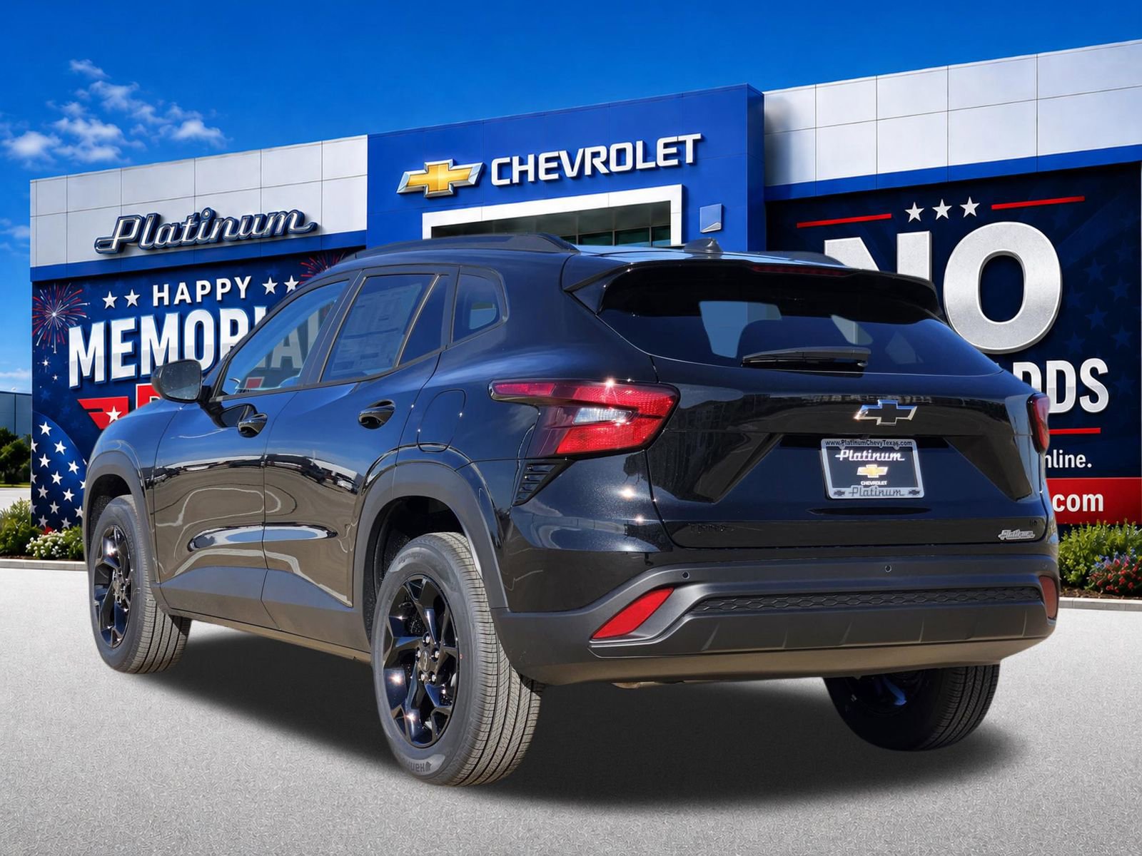 New 2026 Chevrolet Trax LT w/ Driver Confidence Package FWD image 4