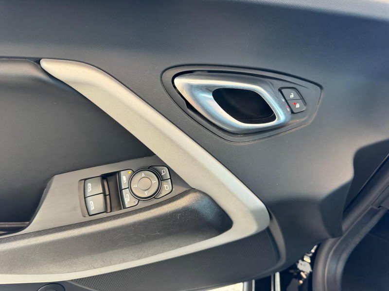 Used 2022 Chevrolet Camaro SS RWD image 15