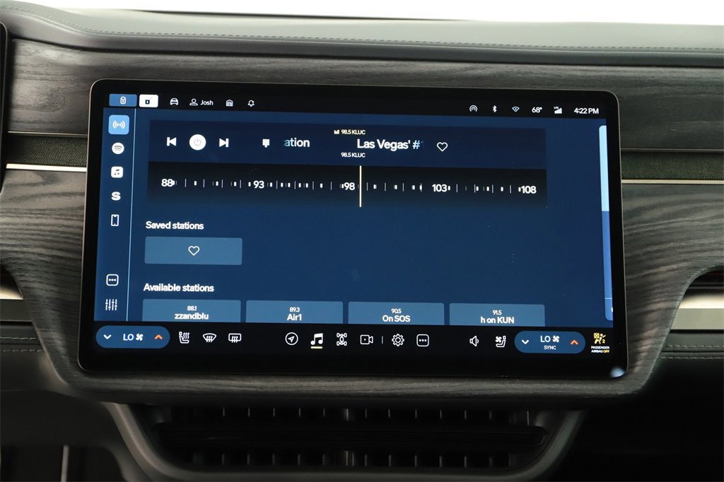 Used 2022 Rivian R1S Launch Edition image 20