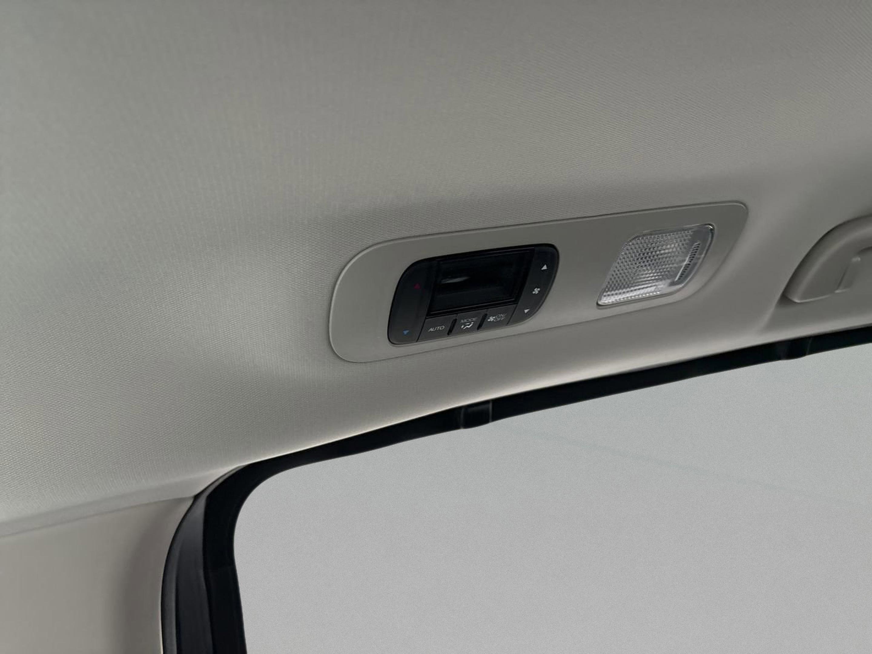 New 2026 Honda Odyssey Elite image 31