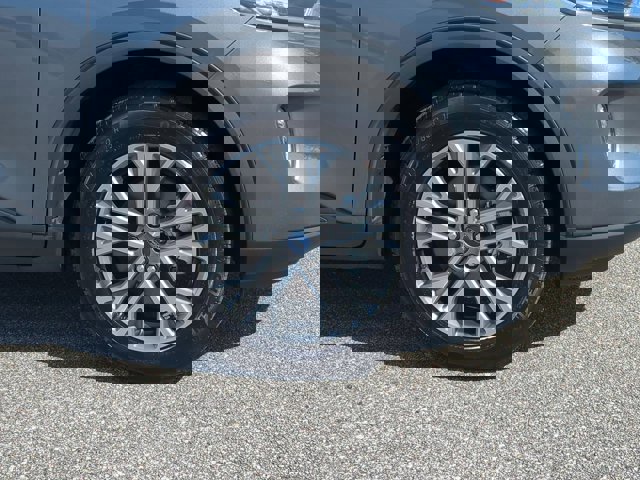 Used 2021 Ford Escape SEL w/ Technology Package image 12