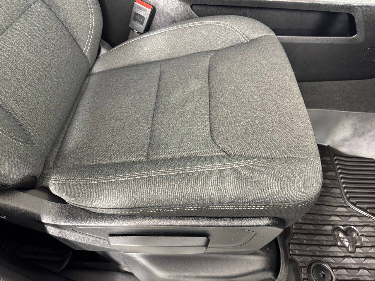 Used 2023 RAM 1500 Big Horn AWD/4WD image 37
