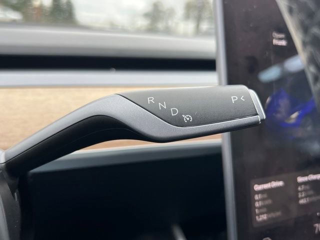 Used 2018 Tesla Model 3 Long Range image 18