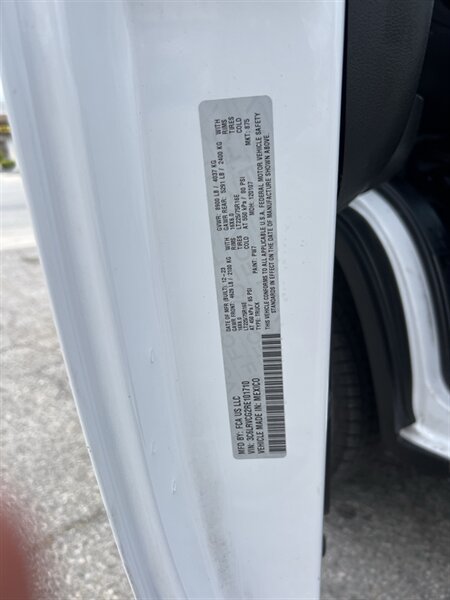 Used 2024 RAM ProMaster 2500 FWD image 7