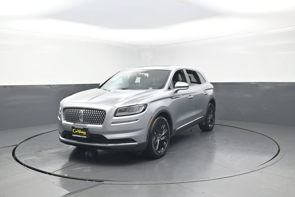 Used 2023 Lincoln Nautilus Reserve w/ Cargo Utility Package AWD/4WD image 46