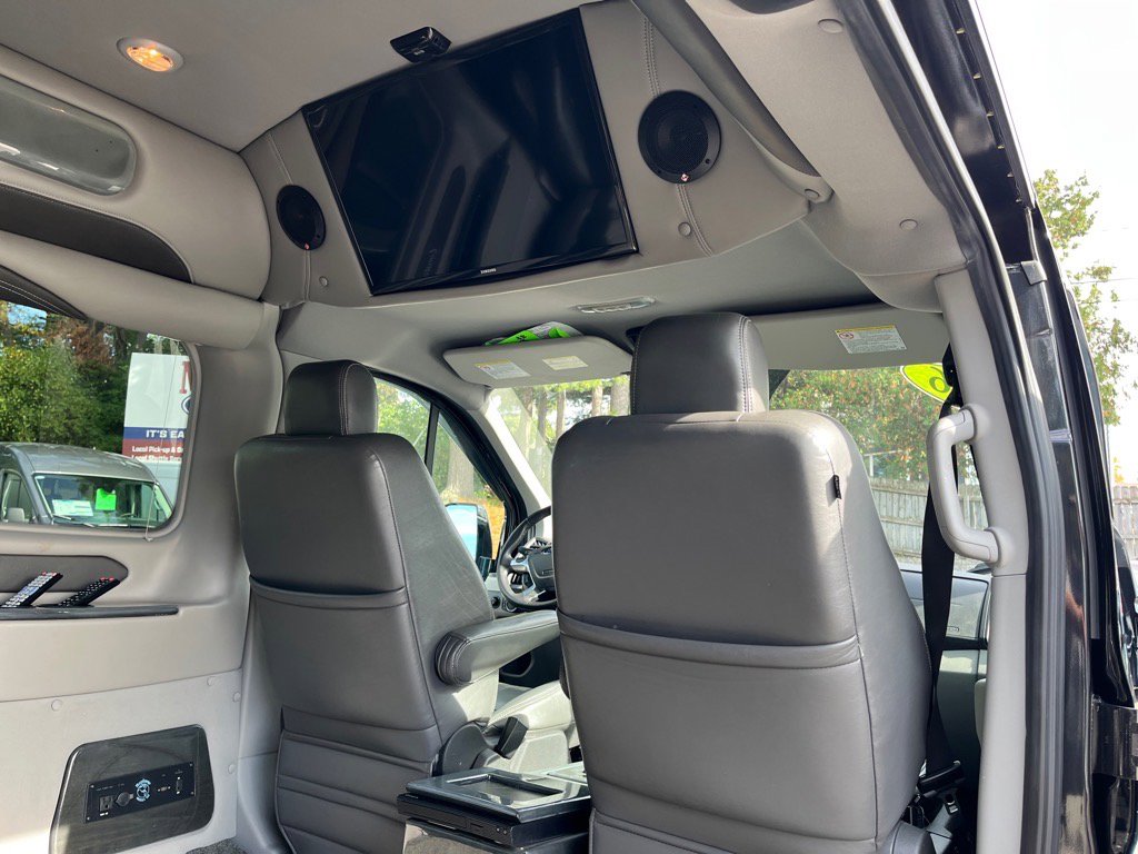 Used 2016 Ford Transit 150 148 Low Roof w/ Exterior Upgrade Package image 10