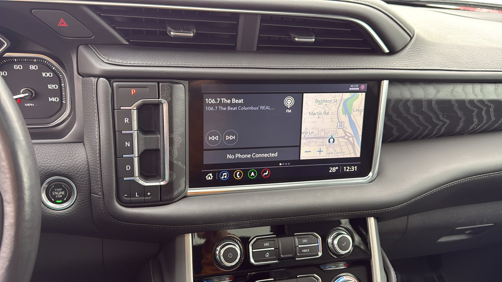 Used 2021 GMC Yukon Denali w/ Denali Premium Package image 18