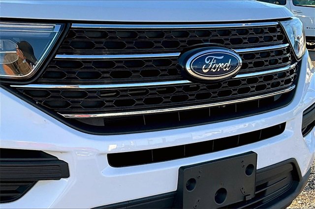 Used 2020 Ford Explorer XLT w/ Comfort Package image 27
