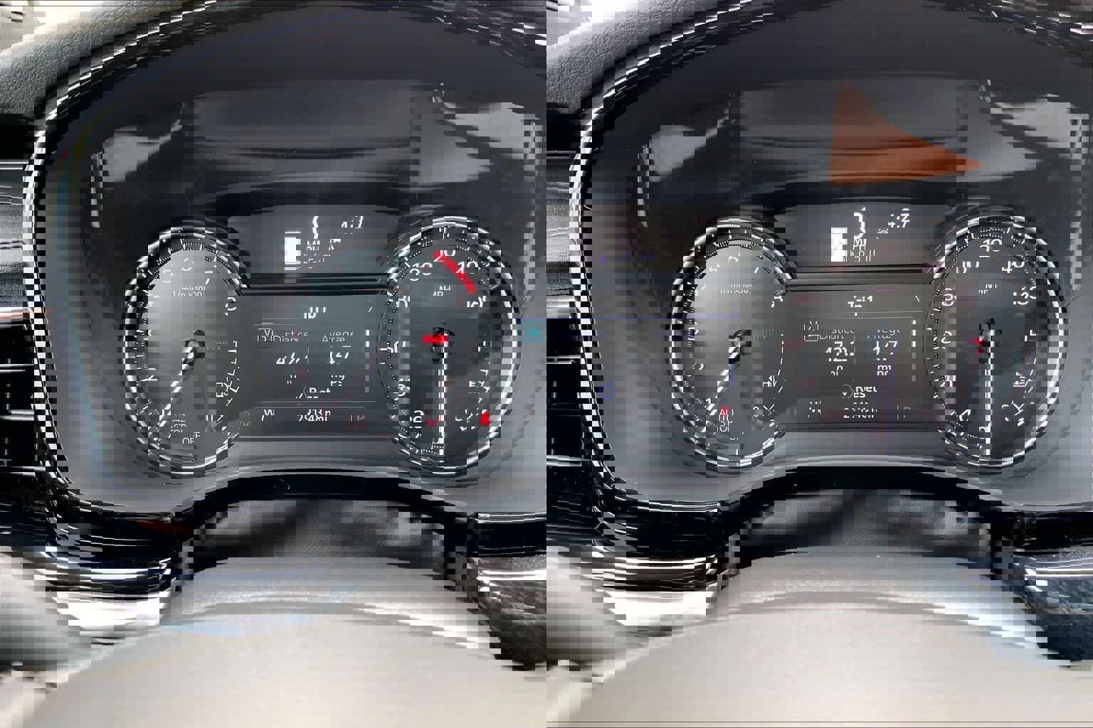 Used 2024 Cadillac XT6 Premium Luxury image 18