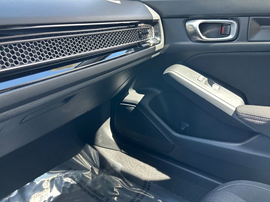 Certified 2024 Honda Civic LX image 30