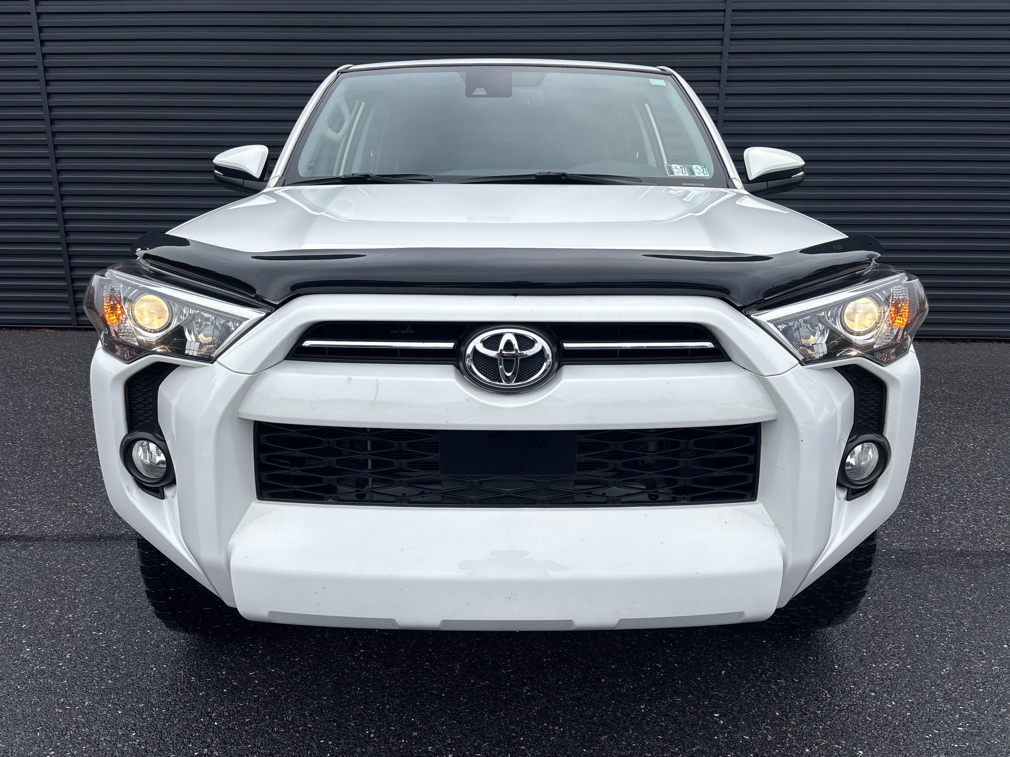 Used 2020 Toyota 4Runner SR5 Premium w/ Moonroof Package AWD/4WD image 7