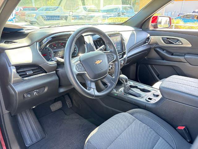 Used 2023 Chevrolet Traverse LT FWD image 6