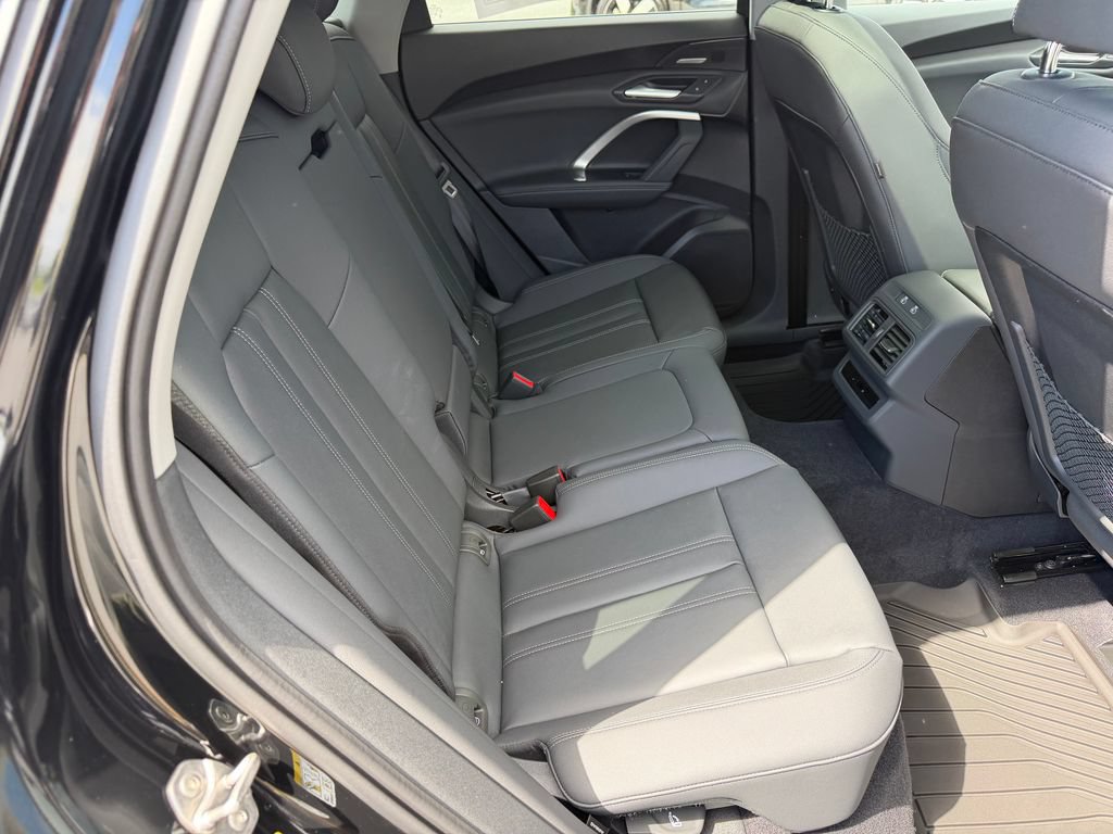New 2026 Audi Q5 Premium Plus AWD/4WD image 12