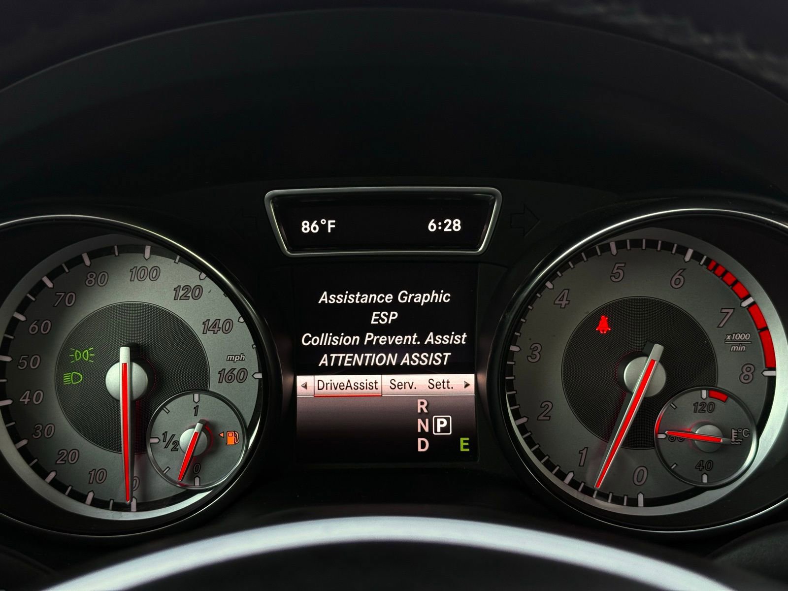 Used 2015 Mercedes-Benz GLA 250 4MATIC image 37