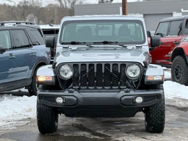 Used 2021 Jeep Gladiator Willys image 31
