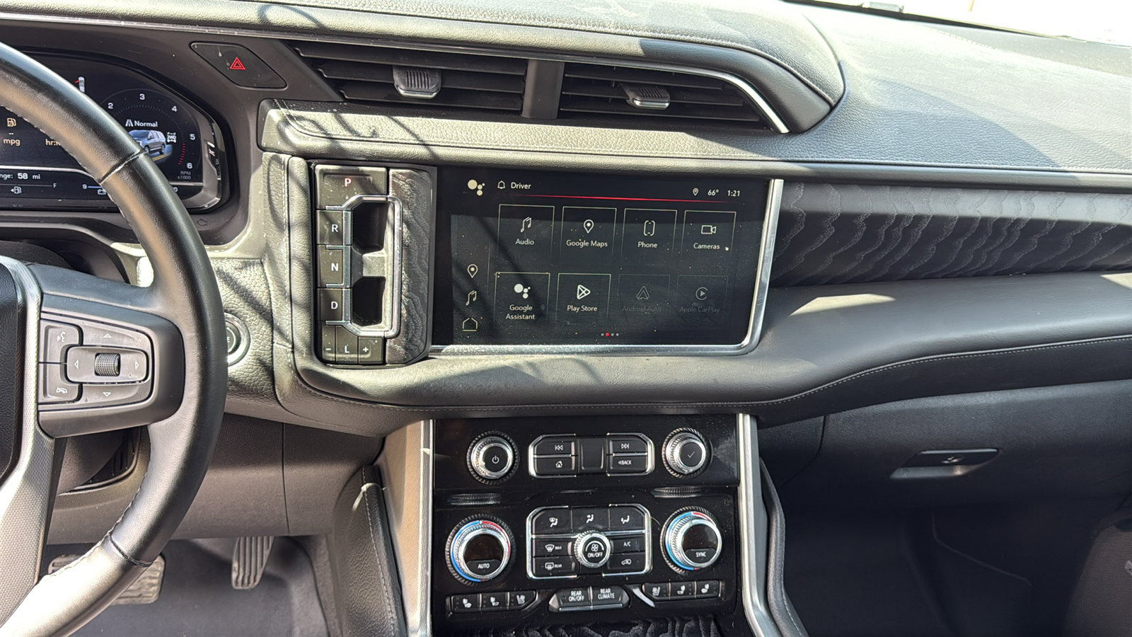 Used 2024 GMC Yukon Denali AWD/4WD image 22