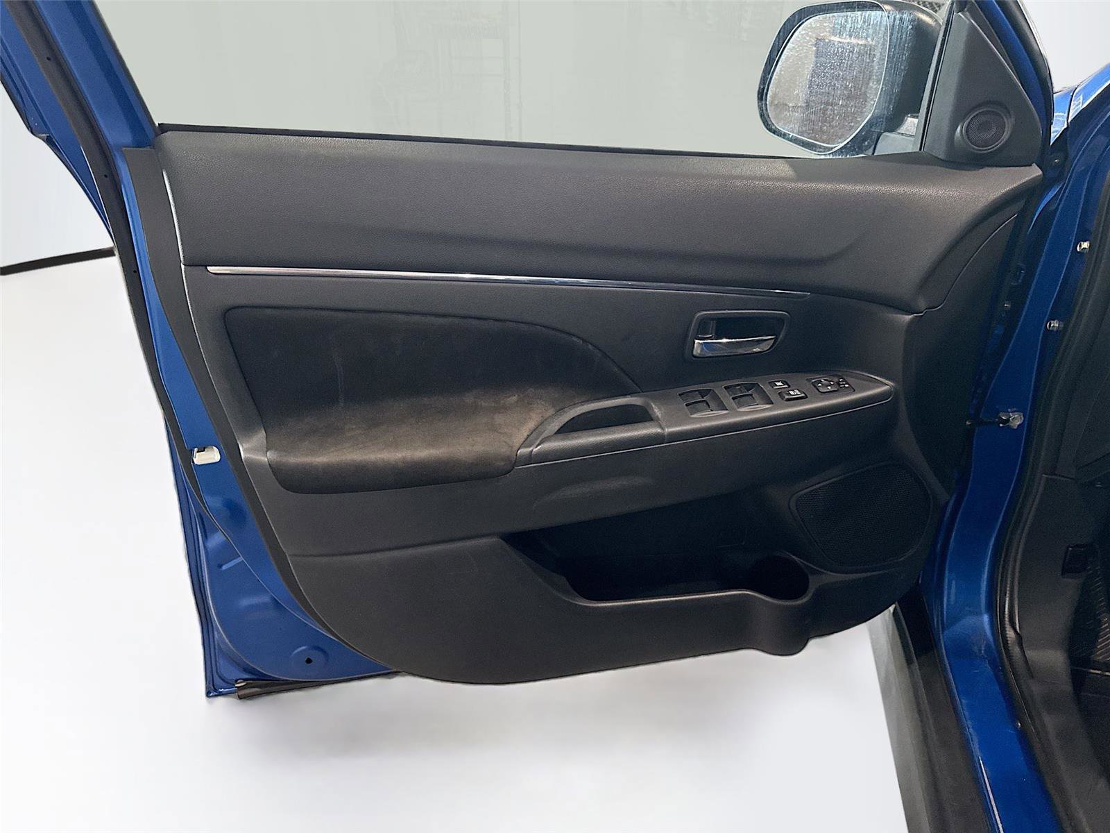 Used 2021 Mitsubishi Outlander Sport LE FWD image 9