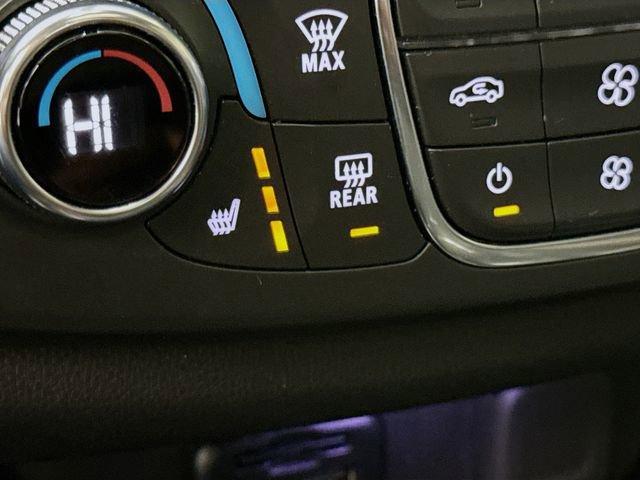 Used 2023 Chevrolet Traverse Premier image 23