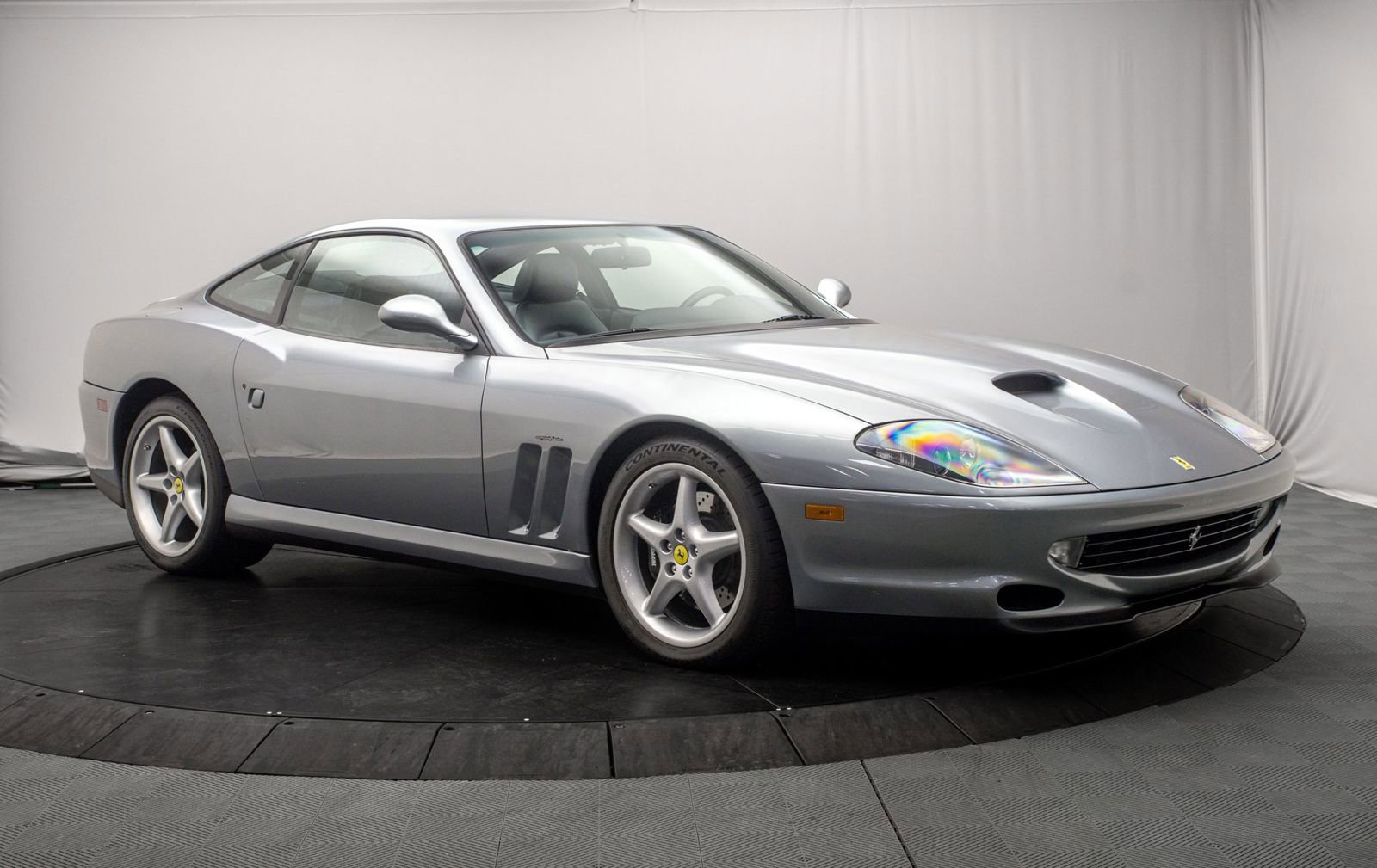 Used 1999 Ferrari 550 Maranello Coupe RWD image 9