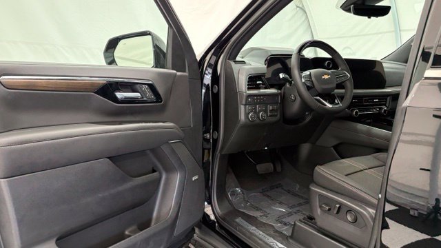 New 2026 Chevrolet Tahoe High Country AWD/4WD image 38