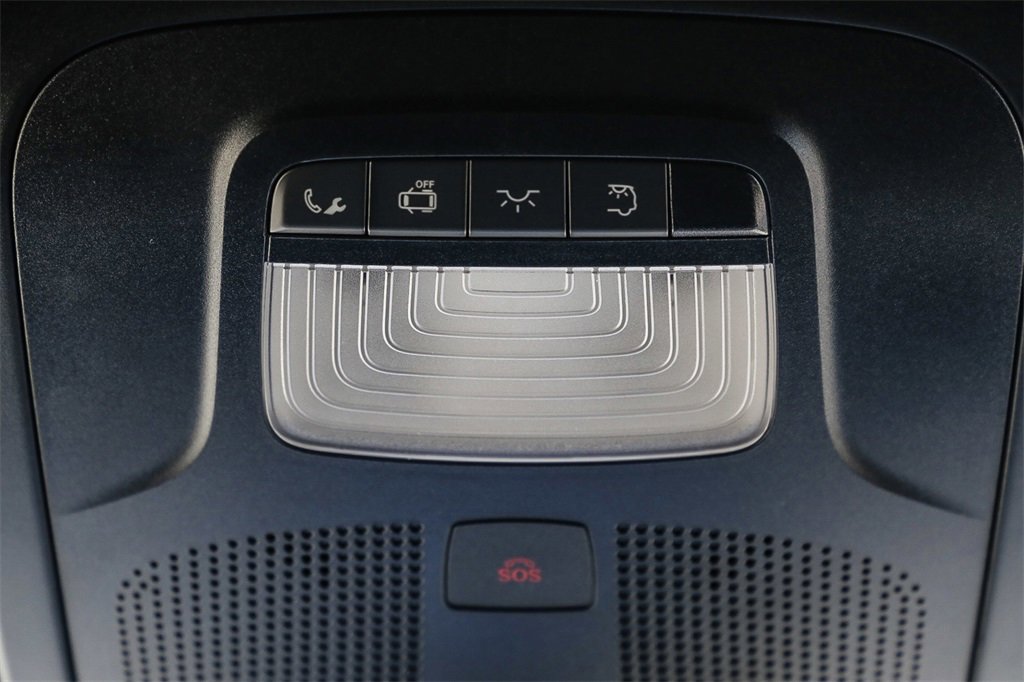 Used 2024 Mercedes-Benz Sprinter 144 Cargo image 17