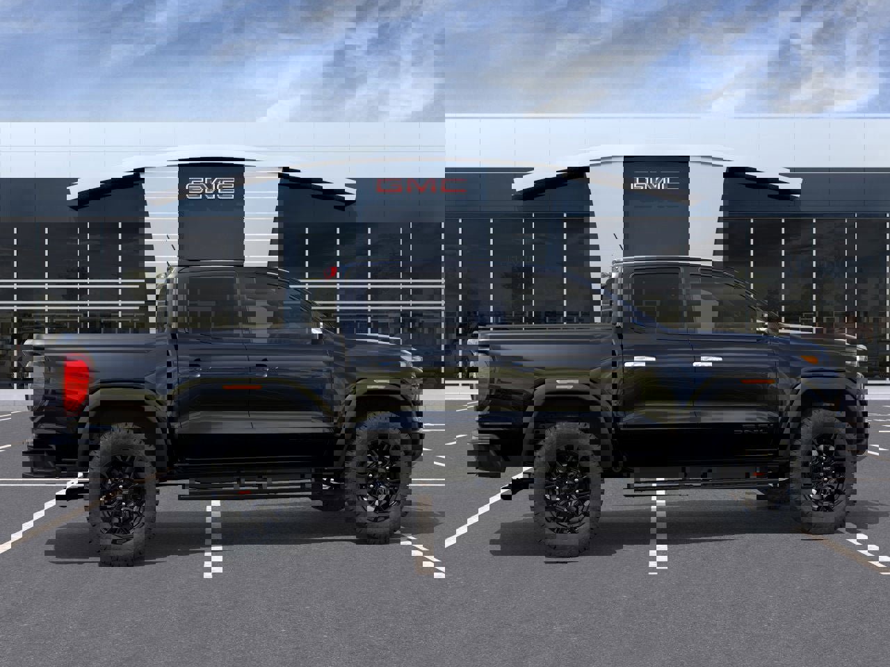 New 2026 GMC Canyon Denali w/ LPO, Denali Black Edition AWD/4WD image 29