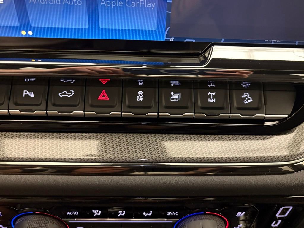 New 2026 Chevrolet Silverado 2500 ZR2 AWD/4WD image 18