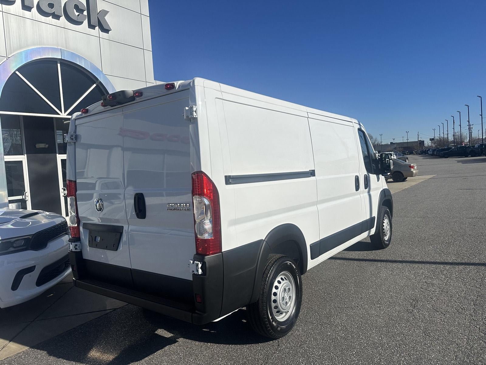 New 2026 RAM ProMaster 2500 w/ Convenience Group FWD image 8