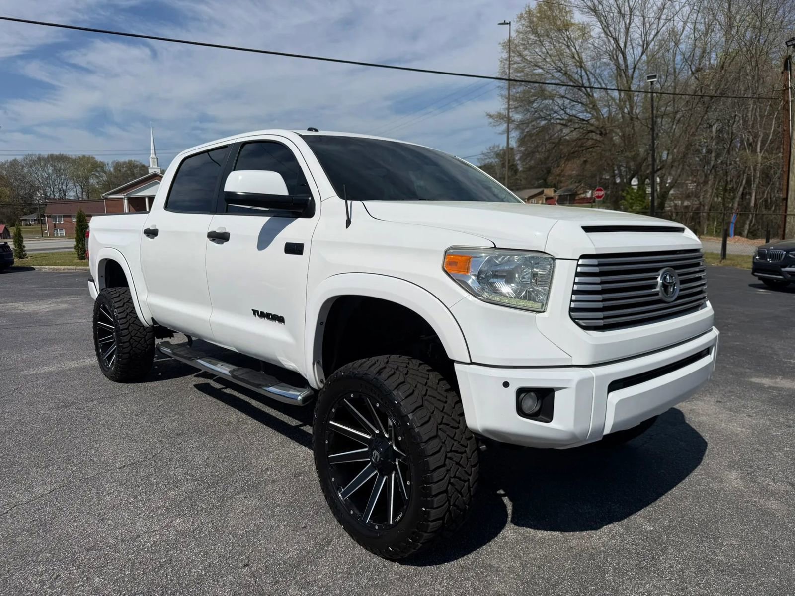 Used 2017 Toyota Tundra Platinum image 4