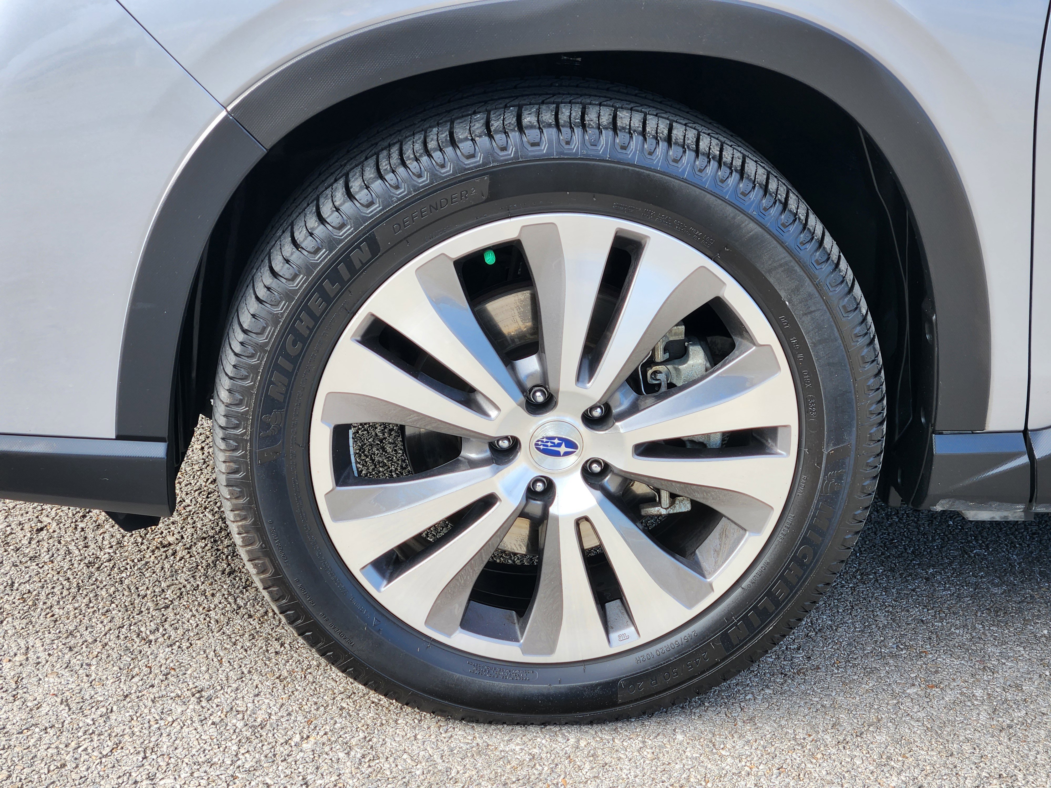 Used 2020 Subaru Ascent Limited w/ Technology Package image 12