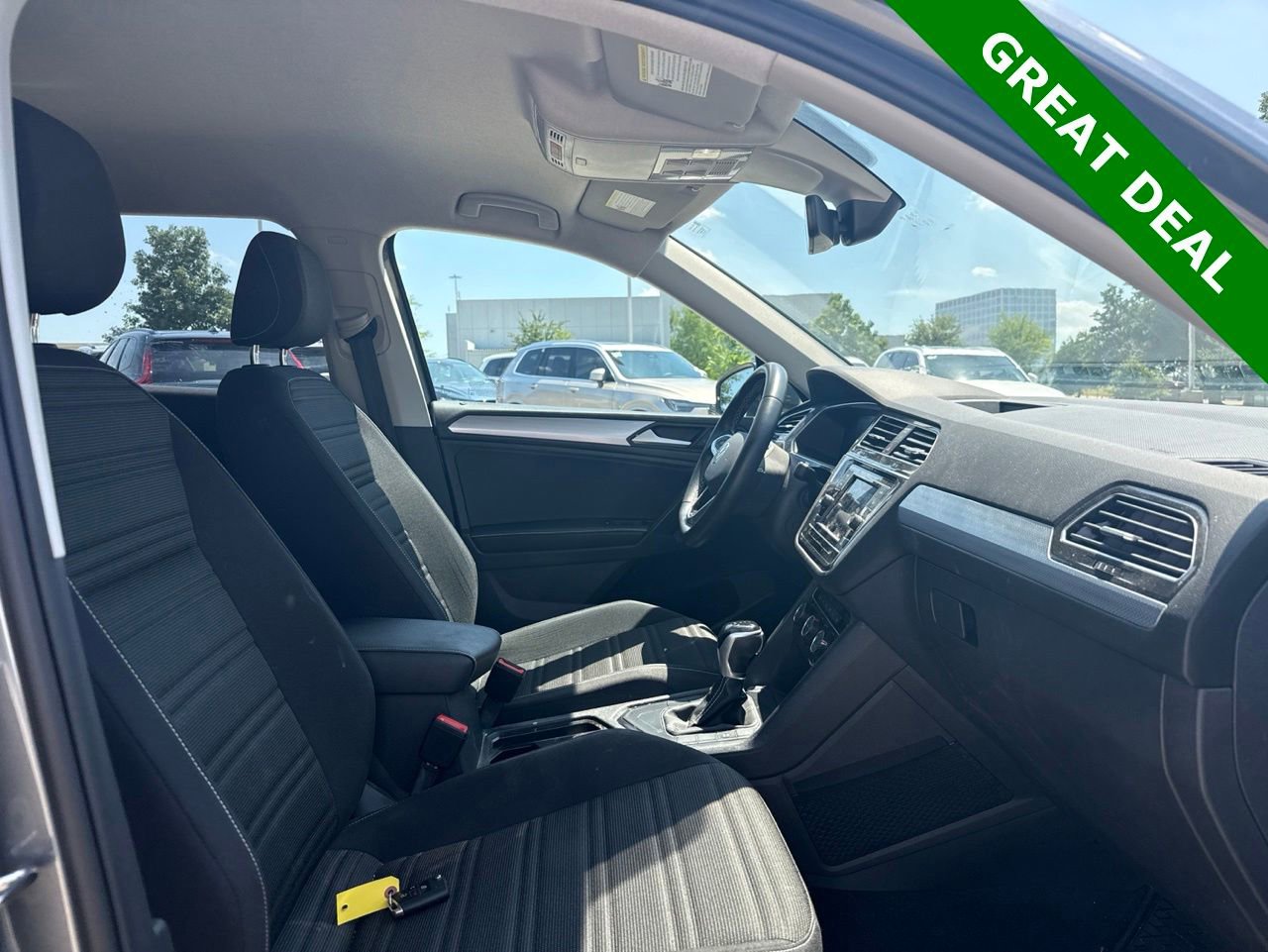 Used 2022 Volkswagen Tiguan S FWD image 8