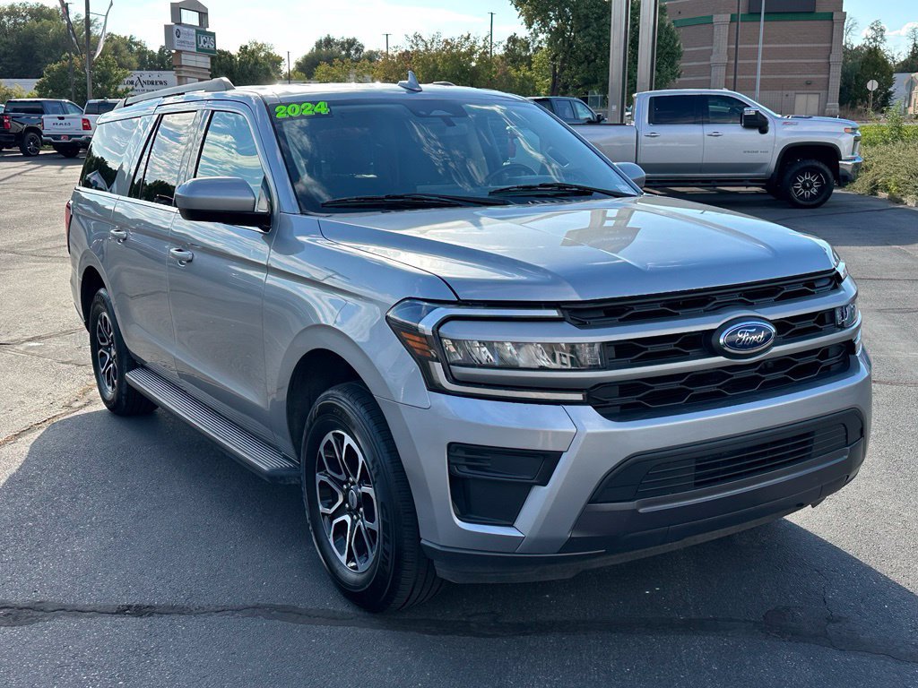Used 2024 Ford Expedition Max XLT AWD/4WD image 7